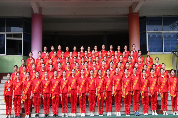 職高學校都有哪些專業(yè)?