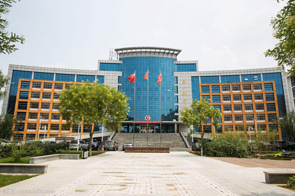 四川技工職業(yè)技術(shù)學院：第三屆科華杯籃球賽開幕式