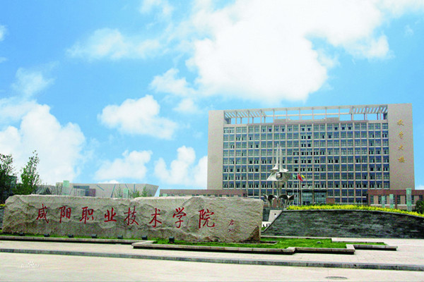 成都北方職高學(xué)校給你分析初中畢業(yè)生選擇什么專業(yè)好汽車專業(yè)好不好 　　