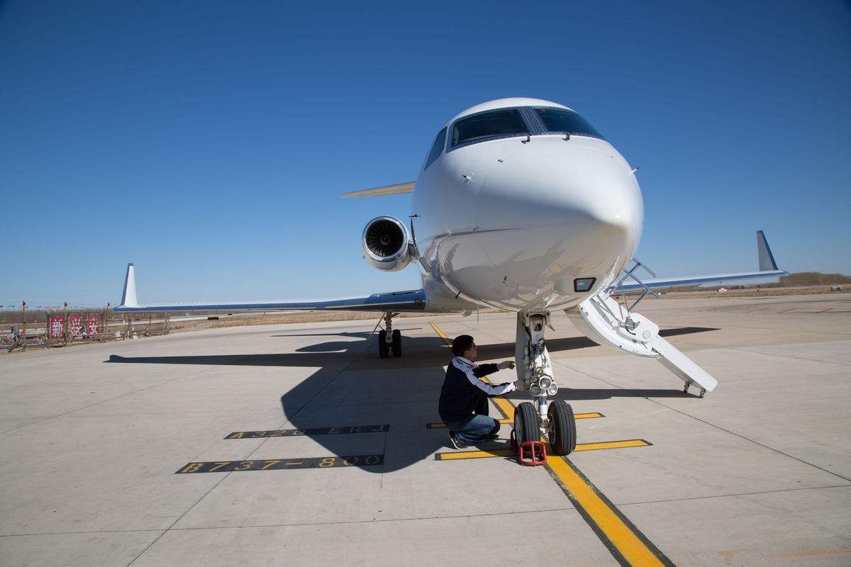 飛機(jī)機(jī)電設(shè)備維修月薪多少