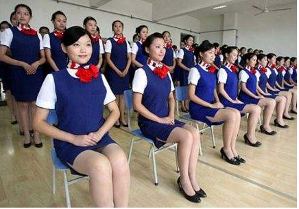 2019年成都鐵路工程學(xué)校招生指南