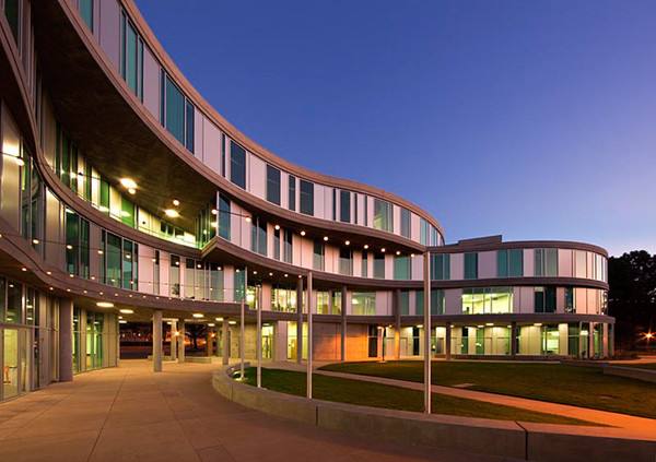 2019年興義民族師范學(xué)院招生簡章