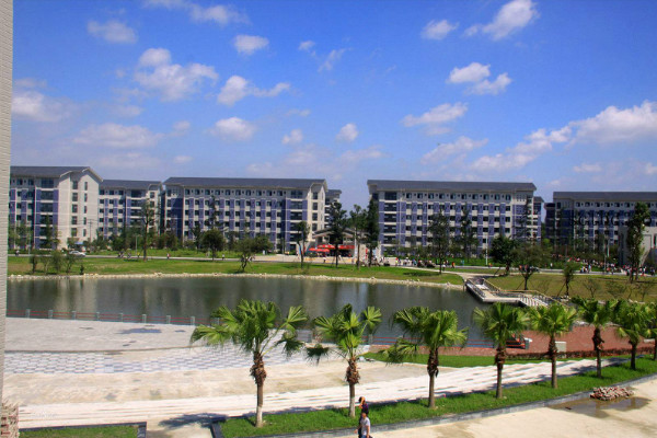 綿陽(yáng)市機(jī)械電氣工業(yè)學(xué)校2019年招生簡(jiǎn)介