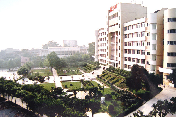 四川省信息通信學校簡介與2019年招生要求