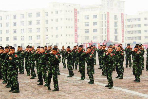 四川省消防學(xué)校2019年報(bào)名要求