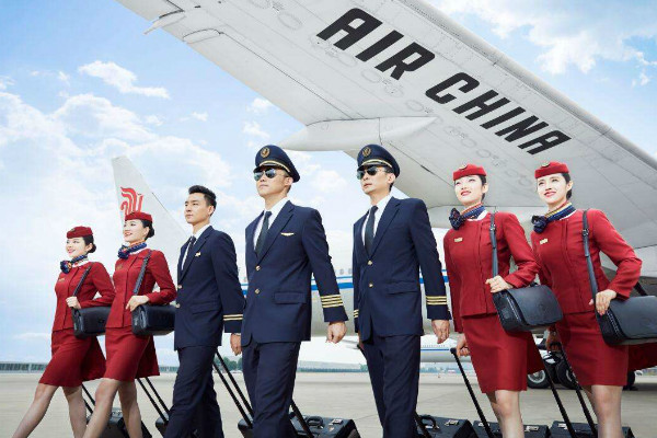 成都翔飛航空職業(yè)技術(shù)學(xué)校2019招錄專業(yè)與要求