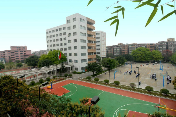 貴州省神農中醫(yī)藥職業(yè)學校怎么樣