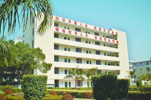 必須知道的2018年昆明職業(yè)高中排名最新情況!