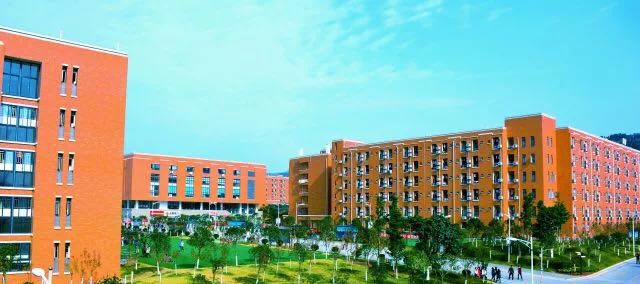 成都五月花高級(jí)技工學(xué)校