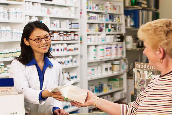 藥劑師，執(zhí)業(yè)藥師