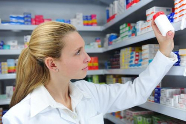 藥劑師，執(zhí)業(yè)藥師