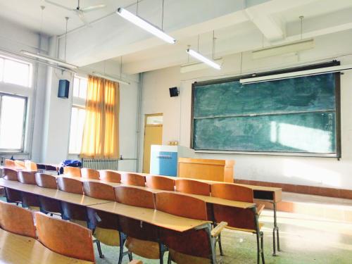 峨邊彝族自治縣民族職業(yè)高級(jí)中學(xué)