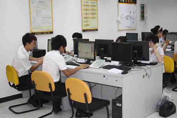 成都職業(yè)技術(shù)學(xué)院2019年房地產(chǎn)經(jīng)營(yíng)與估價(jià)專業(yè)招生