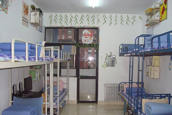 西安醫(yī)藥科技職業(yè)學(xué)校