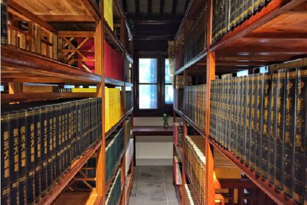 四川現(xiàn)代職業(yè)學(xué)院 四川現(xiàn)代職業(yè)學(xué)院