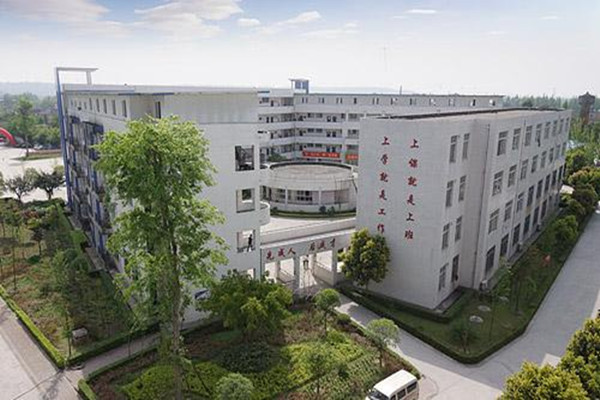 成都指南針職業(yè)技術(shù)學(xué)校