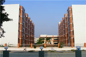 瀘州市江南職業(yè)中學校