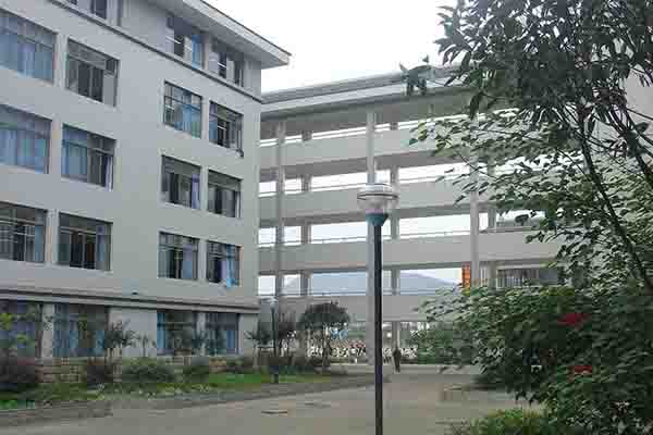 雅安職業(yè)技術(shù)學校