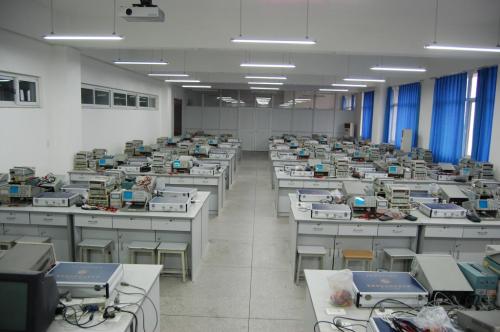 電子技術(shù)應(yīng)用專業(yè)