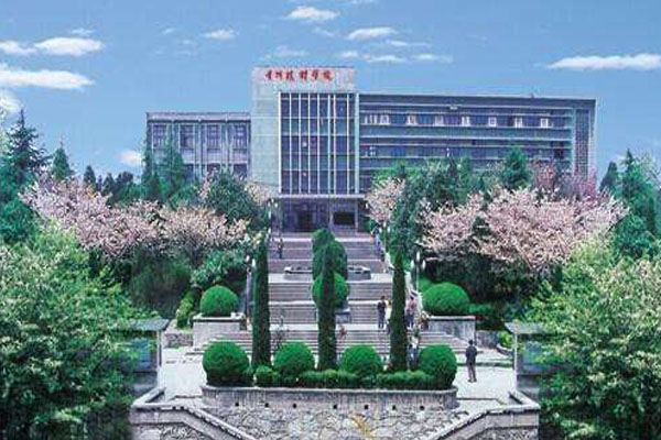 貴陽(yáng)職業(yè)技術(shù)學(xué)校招生