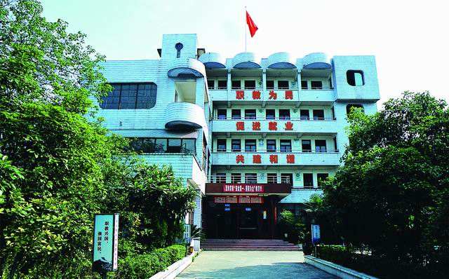 德陽(yáng)職高學(xué)校招生