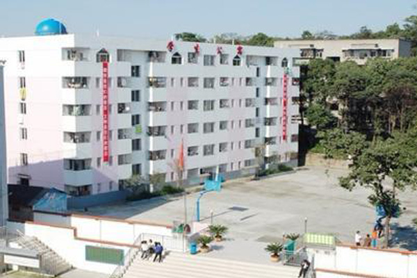 職業(yè)學(xué)校 職業(yè)學(xué)校