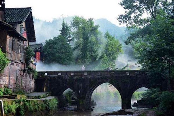 雅安職高學(xué)校