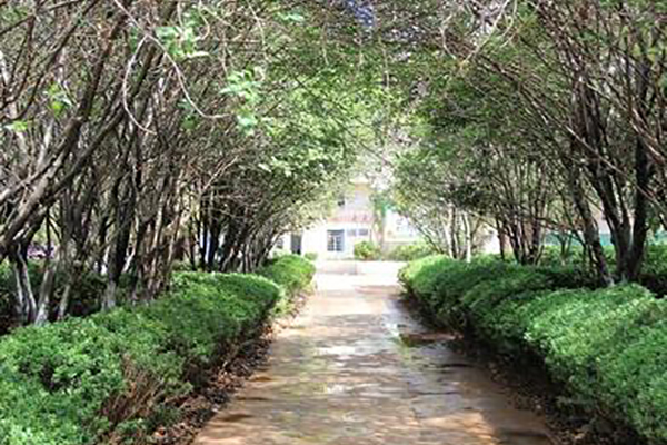 昆明高級(jí)技工學(xué)校