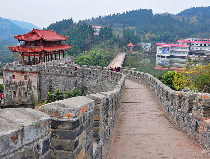 金龍長(zhǎng)城城墻