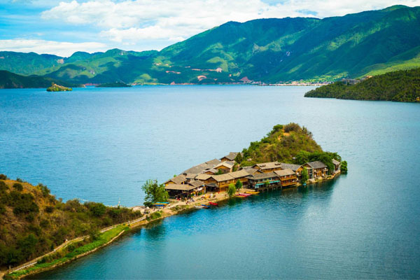 昆明職業(yè)技術(shù)學(xué)校招生 昆明職業(yè)技術(shù)學(xué)校招生