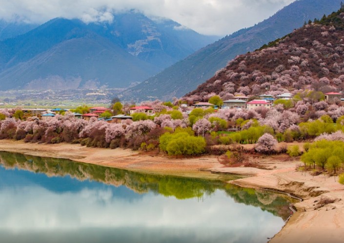 桃花溝風(fēng)景區(qū)