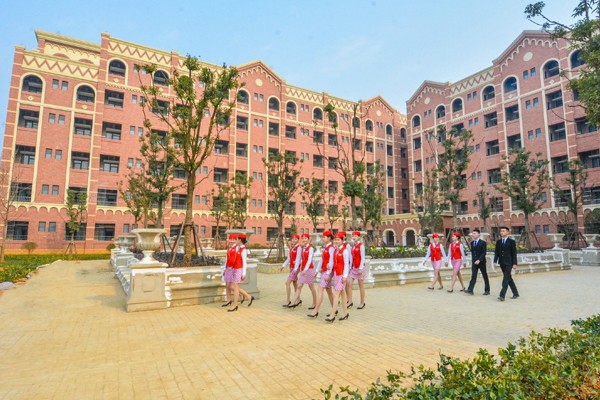 成都東星航空校園一角