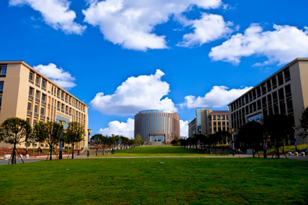 瀘州職業(yè)技術(shù)學(xué)院 瀘州職業(yè)技術(shù)學(xué)院