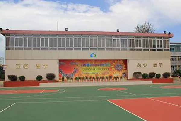 昆明高級(jí)技工學(xué)校