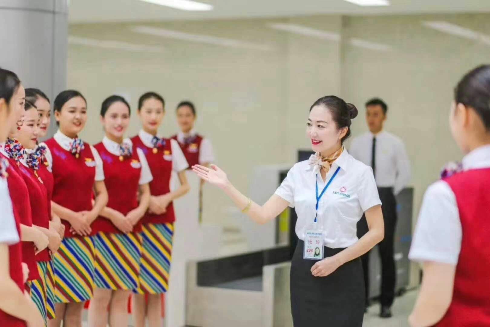 學(xué)生禮儀課 學(xué)生禮儀課