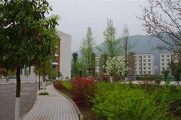 廣元職工醫(yī)學(xué)院