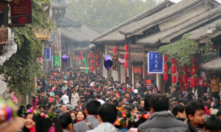 熱鬧的古鎮(zhèn)