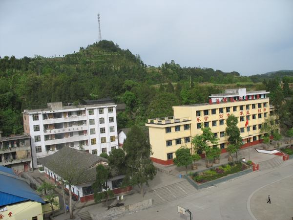 巴中職業(yè)中學(xué)