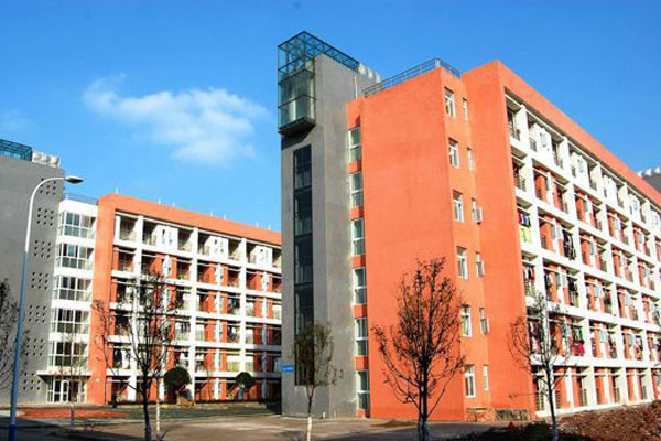 自貢職業(yè)技術(shù)學(xué)院