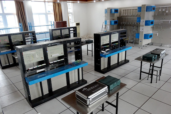 重慶職業(yè)中學(xué) 重慶職業(yè)中學(xué)