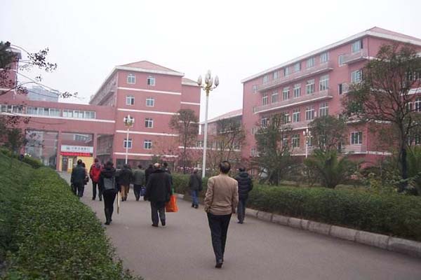 瀘州職高學(xué)院招生