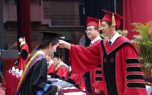 成都幼兒師范學(xué)院