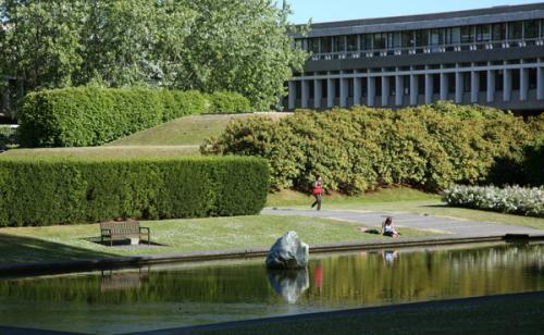 大理大學 大理大學