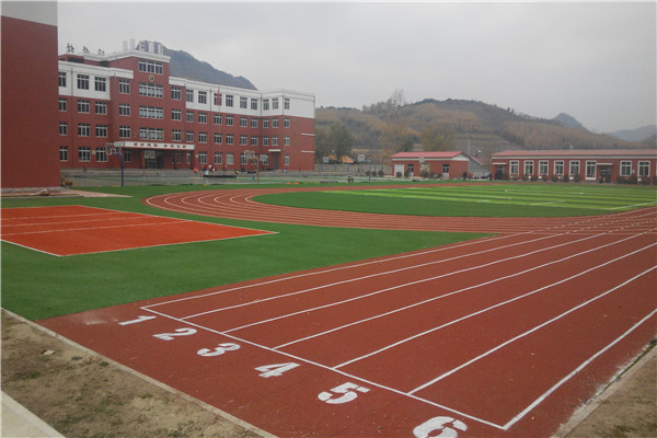 在哪里看職業(yè)學(xué)校的排名