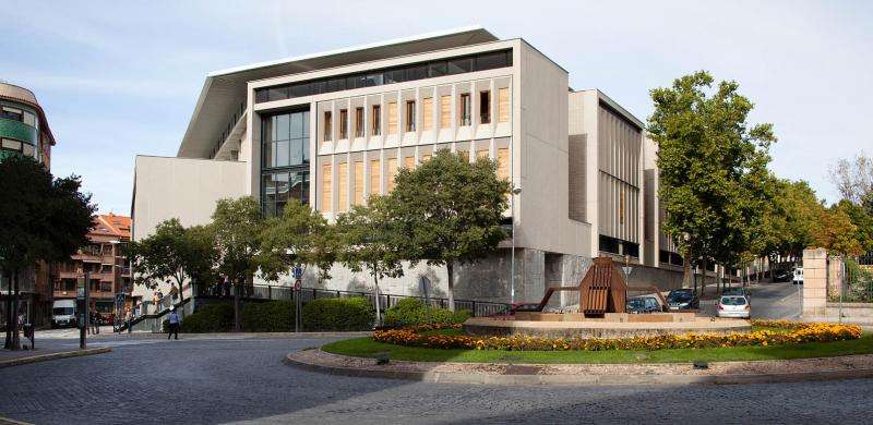 四川省雅安職業(yè)技術(shù)學(xué)院 四川省雅安職業(yè)技術(shù)學(xué)院