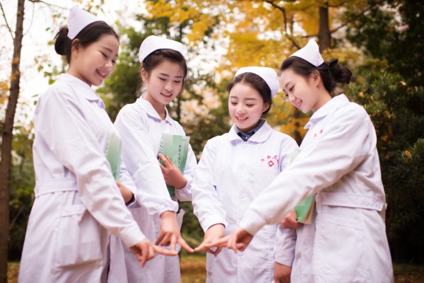 成都職業(yè)技術(shù)學校排名