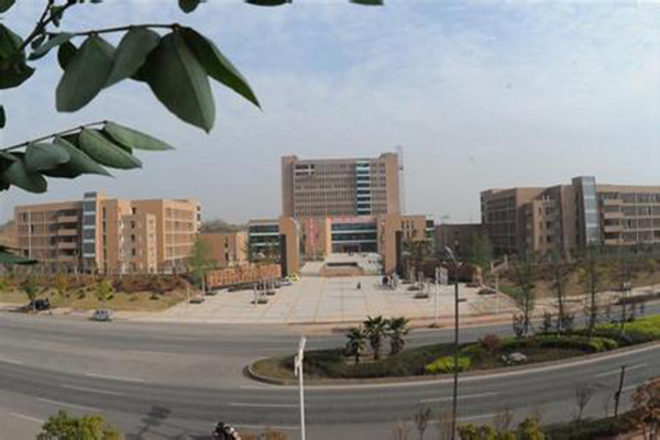 四川希望汽車(chē)職業(yè)學(xué)院