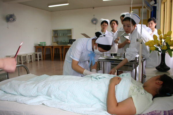 口腔修復(fù)就業(yè)