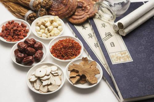 中醫(yī)學(xué)