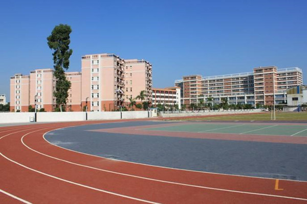 四川技工職業(yè)技術(shù)學(xué)院籃球開幕式